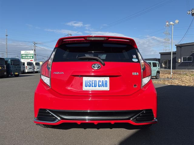 アクア Ｇ　ＧＲスポーツ・１７インチパッケージ　ＥＴＣ　バックカメラ　ナビ　ＴＶ　オートクルーズコントロール　レーンアシスト　衝突被害軽減システム　アルミホイール　オートマチックハイビーム　オートライト　ＬＥＤヘッドランプ　スマートキー（17枚目）