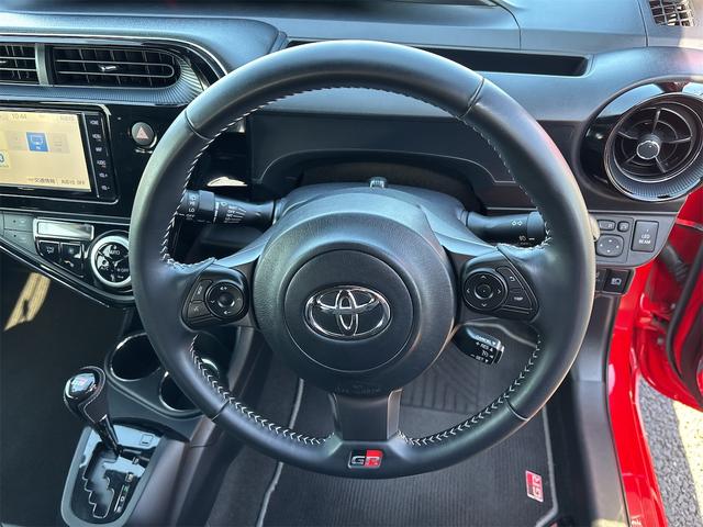 アクア Ｇ　ＧＲスポーツ・１７インチパッケージ　ＥＴＣ　バックカメラ　ナビ　ＴＶ　オートクルーズコントロール　レーンアシスト　衝突被害軽減システム　アルミホイール　オートマチックハイビーム　オートライト　ＬＥＤヘッドランプ　スマートキー（29枚目）