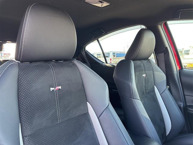 アクア Ｇ　ＧＲスポーツ・１７インチパッケージ　ＥＴＣ　バックカメラ　ナビ　ＴＶ　オートクルーズコントロール　レーンアシスト　衝突被害軽減システム　アルミホイール　オートマチックハイビーム　オートライト　ＬＥＤヘッドランプ　スマートキー（54枚目）