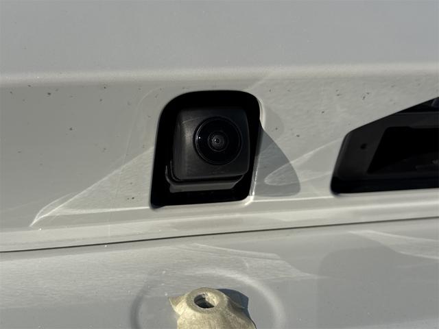 Ｎ－ＢＯＸカスタム ベースグレード　届け出済み未使用車　両側スライド・片側電動　クリアランスソナー　オートクルーズコントロール　レーンアシスト　衝突被害軽減システム　オートライト　ＬＥＤヘッドランプ　スマートキー　シートヒーター（33枚目）