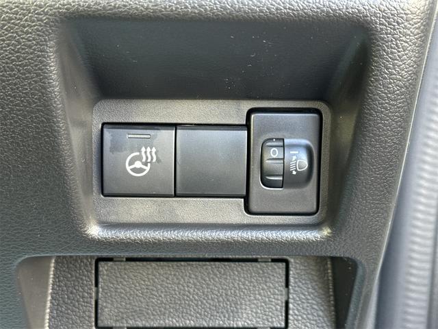 スペーシアカスタム ハイブリッドXS 届け出済み未使用車 両側電動スライドドア クリアランスソナー オートクルーズコントロール レーンアシスト 衝突被害軽減システム オートライト LEDヘッドランプ スマートキー アイドリングストップ(26枚目)