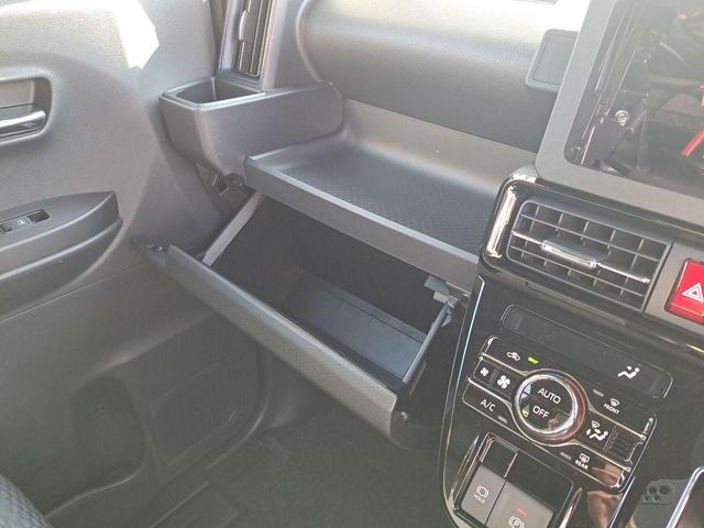 タント カスタムX 4WD バックカメラ 両側電動スライドドア クリアランスソナー 衝突被害軽減システム LEDヘッドランプ スマートキー アイドリングストップ 電動格納ミラー シートヒーター ベンチシート CVT(13枚目)