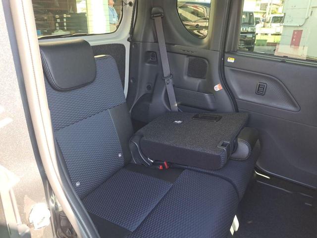 タント カスタムX 4WD バックカメラ 両側電動スライドドア クリアランスソナー 衝突被害軽減システム LEDヘッドランプ スマートキー アイドリングストップ 電動格納ミラー シートヒーター ベンチシート CVT(27枚目)