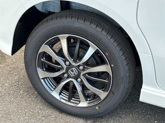 Ｎ－ＢＯＸカスタム ベースグレード　４ＷＤ　届け出済み未使用車　バックカメラ　両側スライド・片側電動　クリアランスソナー　オートクルーズコントロール　レーンアシスト　衝突被害軽減システム　オートライト　ＬＥＤヘッドランプ　スマートキー（9枚目）