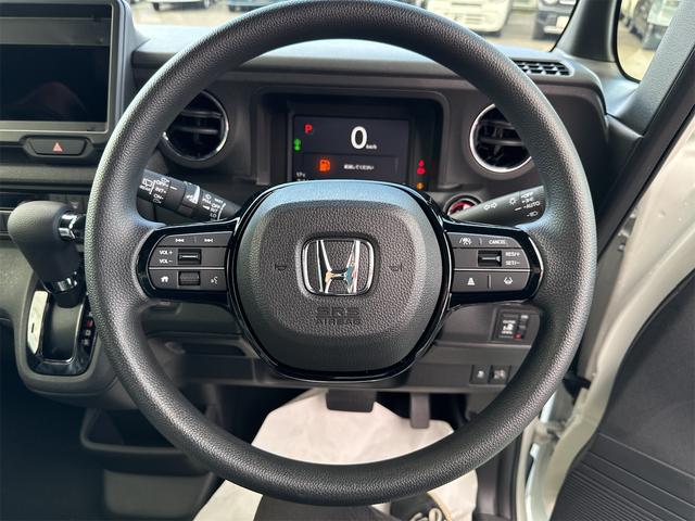 Ｎ－ＢＯＸカスタム ベースグレード　４ＷＤ　届け出済み未使用車　バックカメラ　両側スライド・片側電動　クリアランスソナー　オートクルーズコントロール　レーンアシスト　衝突被害軽減システム　オートライト　ＬＥＤヘッドランプ　スマートキー（20枚目）