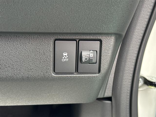 Ｎ－ＢＯＸカスタム ベースグレード　４ＷＤ　届け出済み未使用車　バックカメラ　両側スライド・片側電動　クリアランスソナー　オートクルーズコントロール　レーンアシスト　衝突被害軽減システム　オートライト　ＬＥＤヘッドランプ　スマートキー（26枚目）