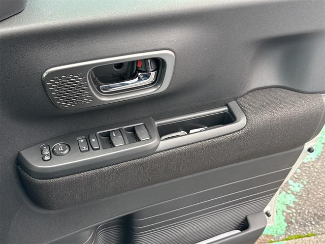 Ｎ－ＢＯＸカスタム ベースグレード　４ＷＤ　届け出済み未使用車　バックカメラ　両側スライド・片側電動　クリアランスソナー　オートクルーズコントロール　レーンアシスト　衝突被害軽減システム　オートライト　ＬＥＤヘッドランプ　スマートキー（27枚目）