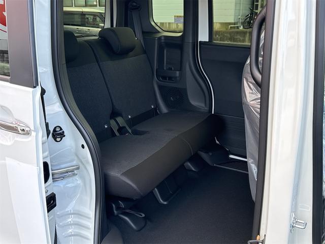 Ｎ－ＢＯＸカスタム ベースグレード　４ＷＤ　届け出済み未使用車　バックカメラ　両側スライド・片側電動　クリアランスソナー　オートクルーズコントロール　レーンアシスト　衝突被害軽減システム　オートライト　ＬＥＤヘッドランプ　スマートキー（30枚目）