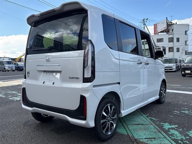 Ｎ－ＢＯＸカスタム ベースグレード　４ＷＤ　届け出済み未使用車　バックカメラ　両側スライド・片側電動　クリアランスソナー　オートクルーズコントロール　レーンアシスト　衝突被害軽減システム　オートライト　ＬＥＤヘッドランプ　スマートキー（32枚目）