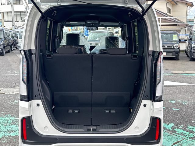 Ｎ－ＢＯＸカスタム ベースグレード　４ＷＤ　届け出済み未使用車　バックカメラ　両側スライド・片側電動　クリアランスソナー　オートクルーズコントロール　レーンアシスト　衝突被害軽減システム　オートライト　ＬＥＤヘッドランプ　スマートキー（33枚目）