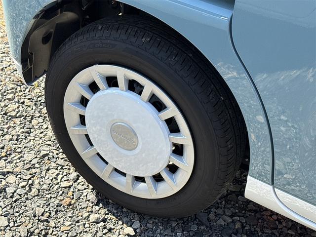 ムーヴキャンバス ストライプスＧ　４ＷＤ　両側電動スライドドア　クリアランスソナー　衝突被害軽減システム　オートライト　ＬＥＤヘッドランプ　スマートキー　アイドリングストップ　電動格納ミラー　シートヒーター　ベンチシート　ＣＶＴ（10枚目）