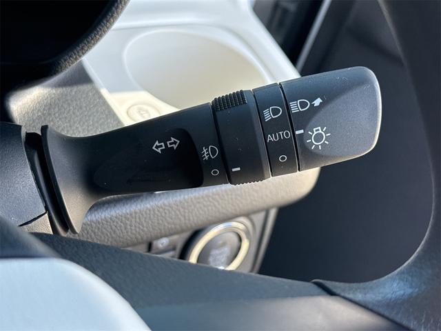 ムーヴキャンバス ストライプスＧ　４ＷＤ　両側電動スライドドア　クリアランスソナー　衝突被害軽減システム　オートライト　ＬＥＤヘッドランプ　スマートキー　アイドリングストップ　電動格納ミラー　シートヒーター　ベンチシート　ＣＶＴ（23枚目）