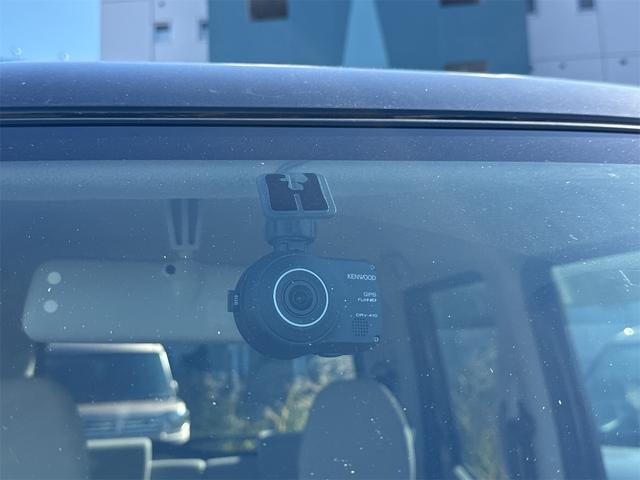 ｅＫスペース Ｍ　ドライブレコーダー　バックカメラ　両側スライドドア　ナビ　ＴＶ　キーレスエントリー　アイドリングストップ　電動格納ミラー　シートヒーター　ベンチシート　ＣＶＴ　ＡＢＳ　ＥＳＣ　ＣＤ　Ｂｌｕｅｔｏｏｔｈ（5枚目）