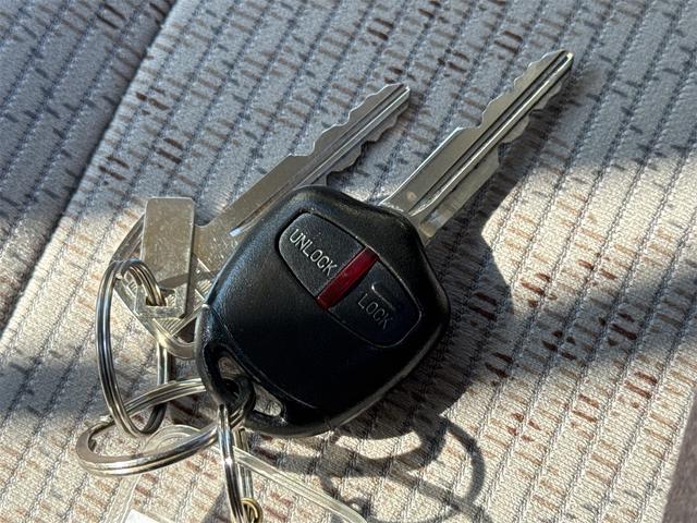 ｅＫスペース Ｍ　ドライブレコーダー　バックカメラ　両側スライドドア　ナビ　ＴＶ　キーレスエントリー　アイドリングストップ　電動格納ミラー　シートヒーター　ベンチシート　ＣＶＴ　ＡＢＳ　ＥＳＣ　ＣＤ　Ｂｌｕｅｔｏｏｔｈ（24枚目）