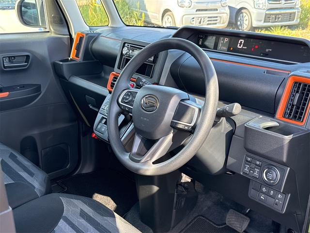 タント ファンクロス　バックカメラ　両側電動スライドドア　クリアランスソナー　レーンアシスト　衝突被害軽減システム　オートライト　ＬＥＤヘッドランプ　ヘッドライトウォッシャー　スマートキー　アイドリングストップ（13枚目）