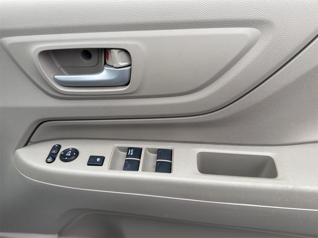 Ｎ－ＷＧＮ Ｃ　キーレスエントリー　アイドリングストップ　ベンチシート　ＣＶＴ　盗難防止システム　ＡＢＳ　ＥＳＣ　ＣＤ　ミュージックプレイヤー接続可　衝突安全ボディ　エアコン　パワーステアリング　パワーウィンドウ（17枚目）