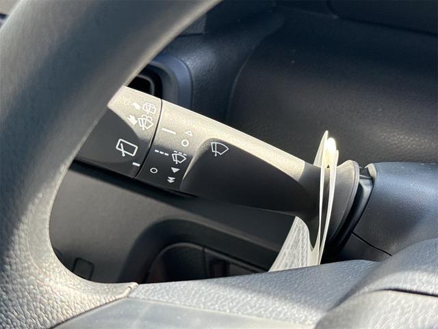 タント Ｌ　届け出済み未使用車　バックカメラ　両側スライドドア　クリアランスソナー　レーンアシスト　衝突被害軽減システム　オートライト　ＬＥＤヘッドランプ　スマートキー　アイドリングストップ　電動格納ミラー（19枚目）