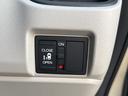開け閉めラクラク電動スライドドア♪荷物が多いときなど大変助かりますね!