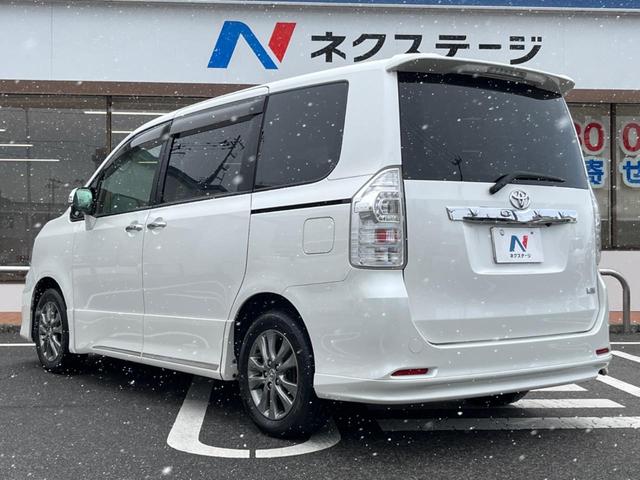 ヴォクシー ＺＳ　煌Ｚ　禁煙車　両側パワースライドドア　アルパイン製フリップダウン　スマートキー　寒冷地仕様　純正ナビ　Ｂｌｕｅｔｏｏｔｈ接続　フルセグＴＶ　パドルシフト　純正アルミホイール　ＥＴＣ（51枚目）