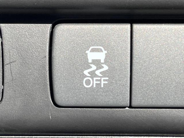 フリードハイブリッド ジャストセレクション フリップダウンモニター 助手席側パワースライドドア 純正ナビ バックカメラ ドライブレコーダー ETC スマートキー オートライト オートエアコン クルーズコントロール HIDヘッドライト(40枚目)