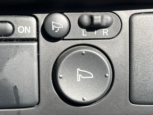 フリードハイブリッド ジャストセレクション フリップダウンモニター 助手席側パワースライドドア 純正ナビ バックカメラ ドライブレコーダー ETC スマートキー オートライト オートエアコン クルーズコントロール HIDヘッドライト(41枚目)