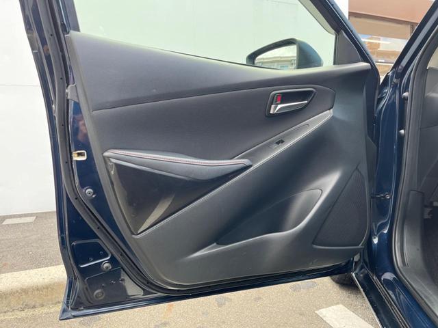 デミオ ＸＤツーリング　スマートシティブレーキサポート　マツダコネクトナビ　ヘッドアップディスプレイ　バックカメラ　ブラインドスポットモニター　スマートキー　ＥＴＣ　ドライブレコーダー　パドルシフト　ＬＥＤヘッドライト（65枚目）