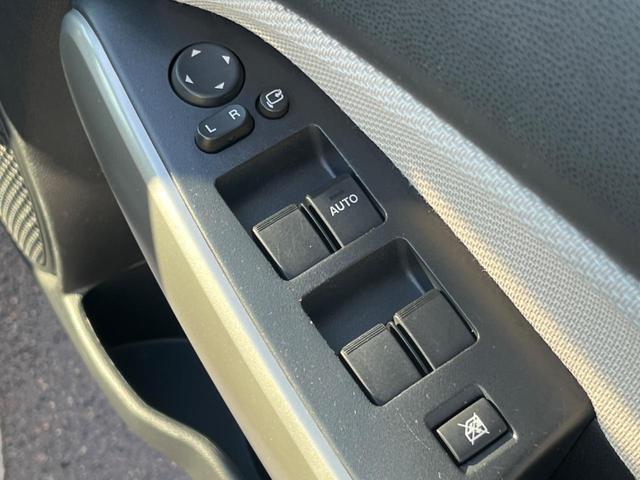 デミオ 13Cスマートエディション SDナビ HIDヘッドライト 電動格納ミラー ヘッドライトレベライザー(4枚目)