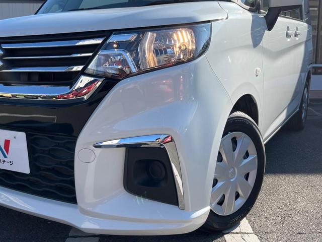 ソリオ G 4WD セーフティサポート 助手席側パワースライドドア 純正ナビ Bluetooth接続 バックカメラ コーナーセンサー スマートキー ドライブレコーダー 運転席側スライドドアクローザー(12枚目)