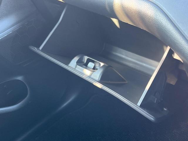 ソリオ G 4WD セーフティサポート 助手席側パワースライドドア 純正ナビ Bluetooth接続 バックカメラ コーナーセンサー スマートキー ドライブレコーダー 運転席側スライドドアクローザー(57枚目)