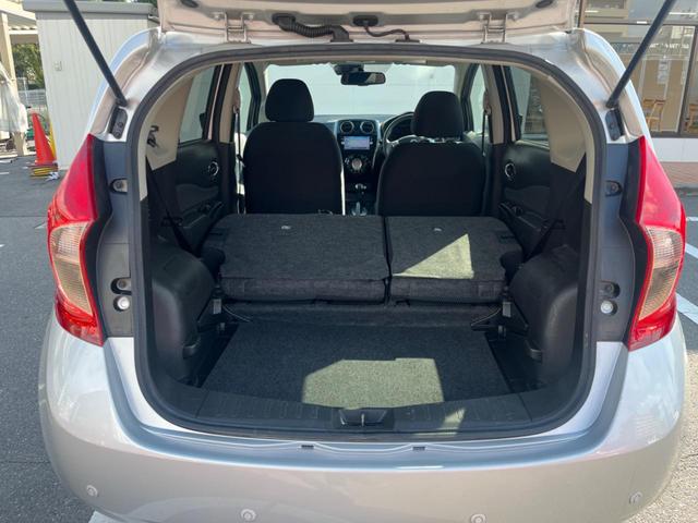 ノート X FOUR 4WD エマージェンシーブレーキ アラウンドビューモニター 純正ナビ Bluetooth接続 インテリジェントキー オートライト 車線逸脱警報 オートエアコン プライバシーガラス 横滑り防止装置(50枚目)