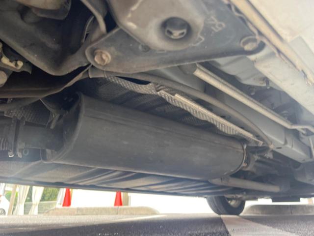 ヴォクシー ハイブリッドX 助手席側パワースライドドア 純正ナビ Bluetooth接続 バックカメラ ビルトインETC スマートキー 運転席側スライドドアイージークローザー LEDヘッドライト オートエアコン(23枚目)