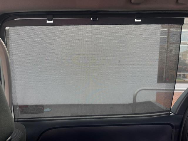 ヴォクシー ハイブリッドX 助手席側パワースライドドア 純正ナビ Bluetooth接続 バックカメラ ビルトインETC スマートキー 運転席側スライドドアイージークローザー LEDヘッドライト オートエアコン(42枚目)