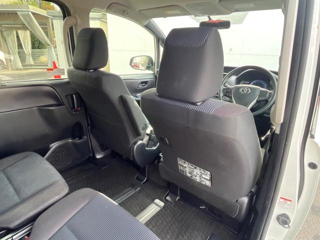 ヴォクシー ハイブリッドX 助手席側パワースライドドア 純正ナビ Bluetooth接続 バックカメラ ビルトインETC スマートキー 運転席側スライドドアイージークローザー LEDヘッドライト オートエアコン(50枚目)