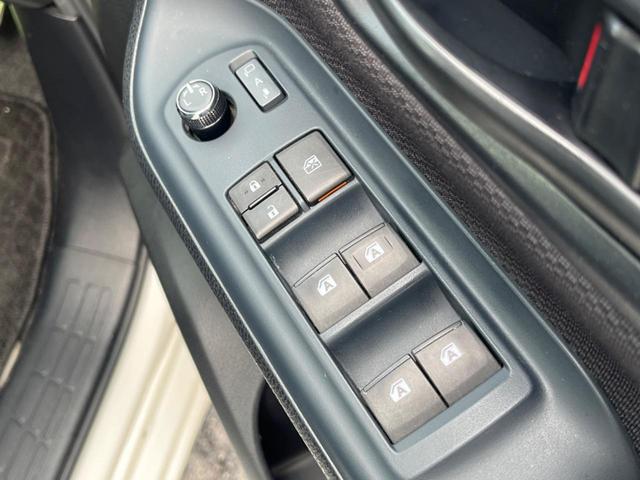 ヴォクシー ハイブリッドX 助手席側パワースライドドア 純正ナビ Bluetooth接続 バックカメラ ビルトインETC スマートキー 運転席側スライドドアイージークローザー LEDヘッドライト オートエアコン(60枚目)