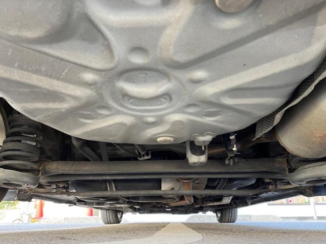 プリウスアルファ Ｇ　ナビゲーション　バックカメラ　後席モニター　後席モニター　ＥＴＣ　キーレス　クルーズコントロール　電動格納ミラー　オートエアコン　Ｂｌｕｅｔｏｏｔｈ　オートライト（19枚目）