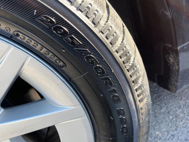 プリウスアルファ Ｇ　ナビゲーション　バックカメラ　後席モニター　後席モニター　ＥＴＣ　キーレス　クルーズコントロール　電動格納ミラー　オートエアコン　Ｂｌｕｅｔｏｏｔｈ　オートライト（31枚目）