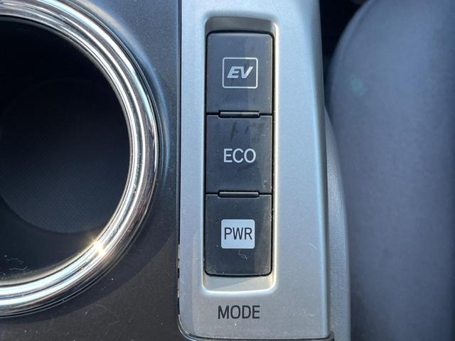 プリウスアルファ Ｇ　ナビゲーション　バックカメラ　後席モニター　後席モニター　ＥＴＣ　キーレス　クルーズコントロール　電動格納ミラー　オートエアコン　Ｂｌｕｅｔｏｏｔｈ　オートライト（43枚目）