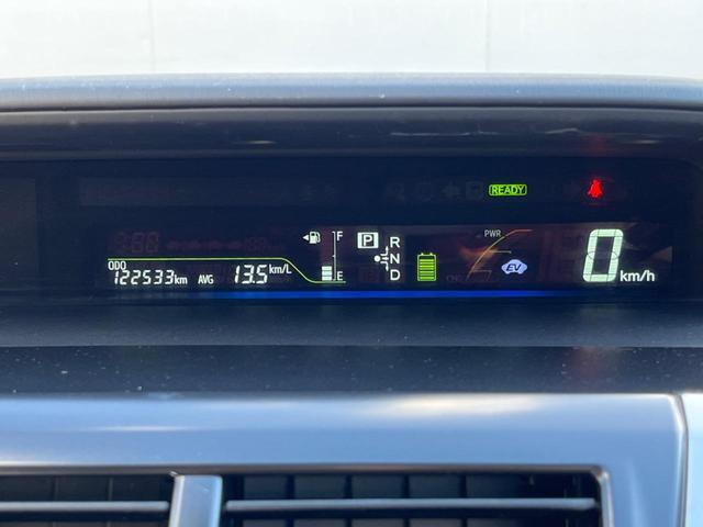 プリウスアルファ Ｇ　ナビゲーション　バックカメラ　後席モニター　後席モニター　ＥＴＣ　キーレス　クルーズコントロール　電動格納ミラー　オートエアコン　Ｂｌｕｅｔｏｏｔｈ　オートライト（45枚目）