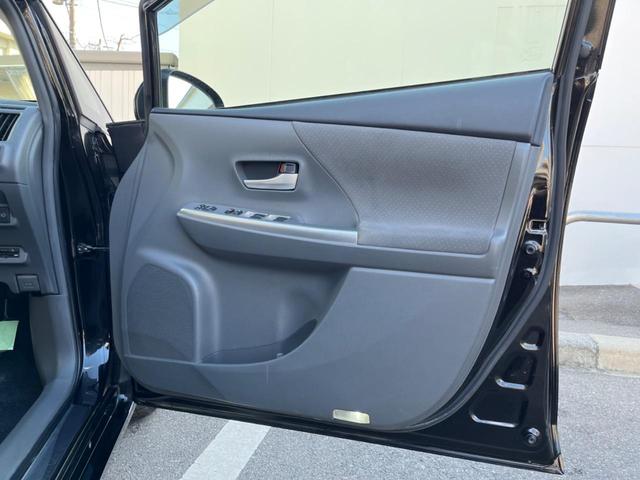 プリウスアルファ Ｇ　ナビゲーション　バックカメラ　後席モニター　後席モニター　ＥＴＣ　キーレス　クルーズコントロール　電動格納ミラー　オートエアコン　Ｂｌｕｅｔｏｏｔｈ　オートライト（61枚目）