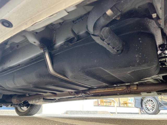 エスティマ アエラス　プレミアム－Ｇ　両側電動ドア　ＳＤナビ　後席モニター　バックカメラ　衝突被害軽減システム　電動リアゲート　ハーフレザーシート　パワーシート　ドラレコ　スマートキー　ＬＥＤヘッド　ビルトインＥＴＣ　クルコン（23枚目）