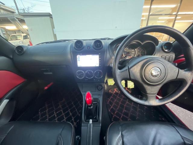 コペン アクティブトップ 前席シートヒーター ナビゲーション Bluetooth アクティブトップ 無塗装パンチメッシュフロントグリル ラゲッジパーテイション リモコンキー(2枚目)
