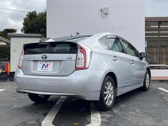 プリウス S 純正SDナビ スマートキー HIDヘッド ビルトインETC オートライト オートエアコン Bluetooth CD 地デジ クリアレンズリアコンビネーションランプ(17枚目)