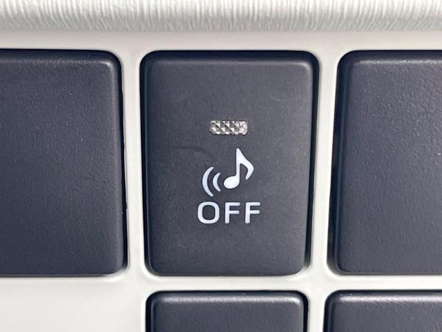 プリウス S 純正SDナビ スマートキー HIDヘッド ビルトインETC オートライト オートエアコン Bluetooth CD 地デジ クリアレンズリアコンビネーションランプ(35枚目)