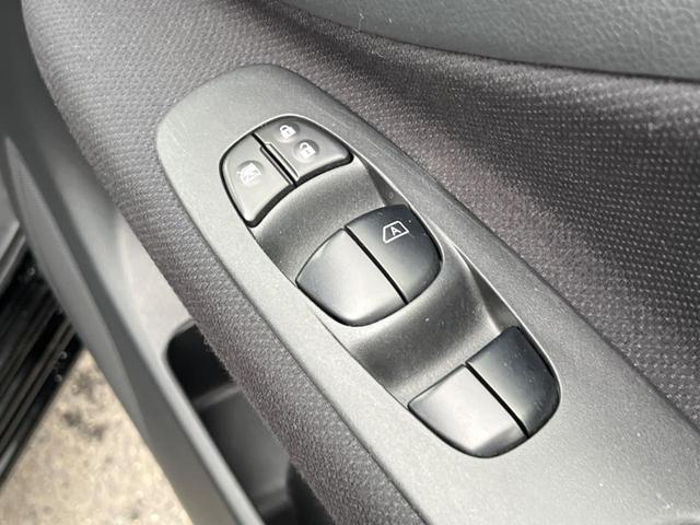 セレナ 20X S-ハイブリッド 片側電動スライドドア SDナビ バックカメラ クルーズコントロール Bluetooth ロールサンシェード オートライト フロントフォグ 電動格納ミラー オートエアコン(36枚目)