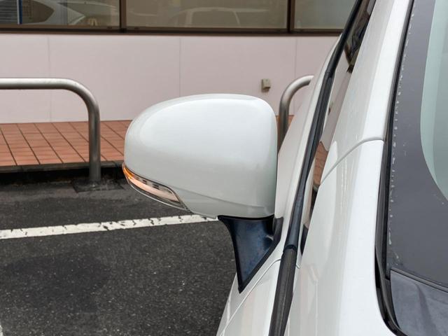 プリウス Ｓ　ＬＥＤエディション　サンルーフ　アルパイン大画面ナビ　バックカメラ　スマートキー　ＥＴＣ　ＬＥＤヘッドライト　オートライト　オートエアコン　リアスポイラー（24枚目）