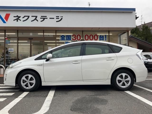 プリウス Ｓ　ＬＥＤエディション　サンルーフ　アルパイン大画面ナビ　バックカメラ　スマートキー　ＥＴＣ　ＬＥＤヘッドライト　オートライト　オートエアコン　リアスポイラー（25枚目）