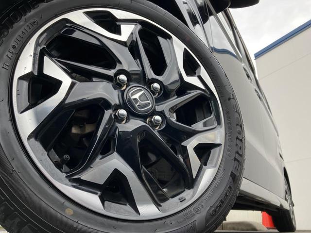 Ｎ－ＢＯＸカスタム Ｇ・Ｌターボホンダセンシング　両側電動ドア　純正ＳＤナビ　バックカメラ　衝突被害軽減システム　レーダークルーズ　レザー調シート　ドラレコ　スマートキー　ＬＥＤヘッド　ビルトインＥＴＣ　純正１５インチアルミ　車線逸脱警報（13枚目）