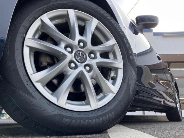 �y�����P�U�C���`�A���~�z�C�[���z�O�ςɃ}�b�`���������A���~�z�C�[���𑕒����Ă���܂��B�e��ЊO�A���~�z�C�[����A�X�^�b�h���X�^�C�����戵�����Ă���܂��B���񂲑��k����������