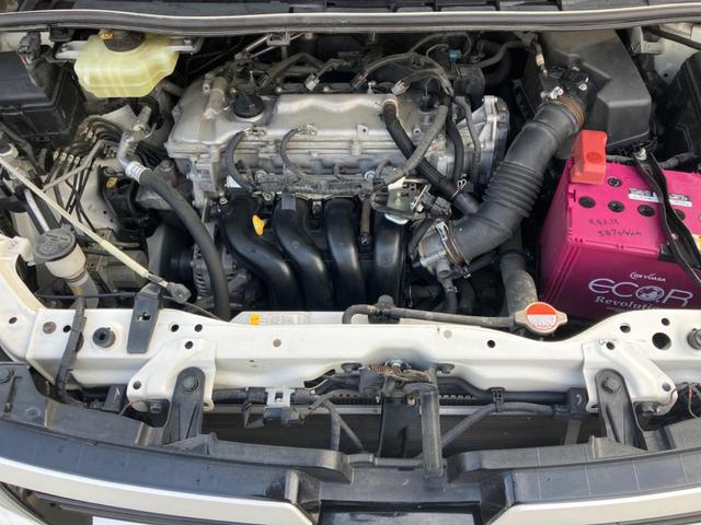 ヴォクシー Ｖ　トヨタセーフティセンス　ＢＩＧ－Ｘ１０インチナビ　後席モニター　サンルーフ　両側パワースライドドア　ＥＴＣ　寒冷地仕様　Ｂｌｕｅｔｏｏｔｈ　地レジ　革巻きステアリング　オートハイビーム（20枚目）