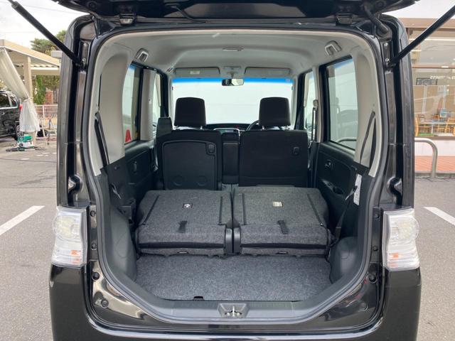 ���i�̂���������ʋ΁A���}���ɏ\���ȉ׎��X�y�[�X���m�ۂ��Ă���܂��B�Z�J���h�V�[�g��|���ƁA�傫�ȉו��̐ύڂ��\�ł���